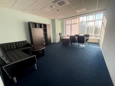 коммерческая по адресу Михаила Грушевского ул., 9