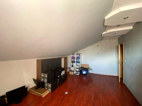 комерційна за адресою Президента Грушевського просп., 4В