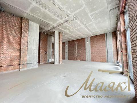 комерційна за адресою Набережно-Хрещатицька вул., 21