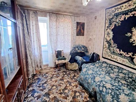 квартира за адресою Космонавтів вул., 56-Б