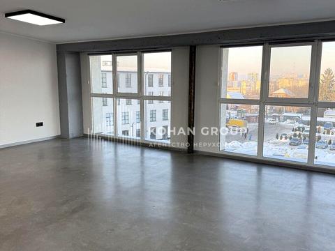 комерційна за адресою Святослава Хороброго вул., 5