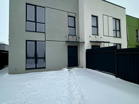 будинок за адресою Різдвяна