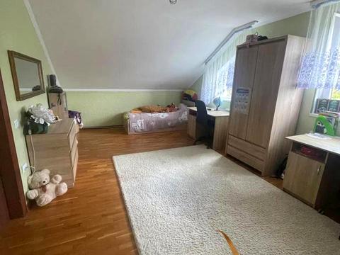 будинок за адресою Наварійська вул., 1