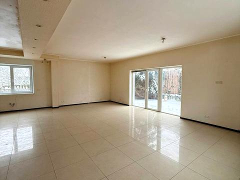 будинок за адресою лінія, 6