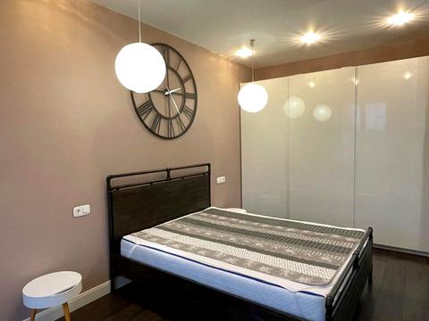 квартира по адресу Вице-адмирала Азарова ул. (Вице-адмирала Азарова), 8а