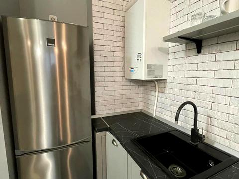 квартира по адресу Вице-адмирала Азарова ул. (Вице-адмирала Азарова), 8а