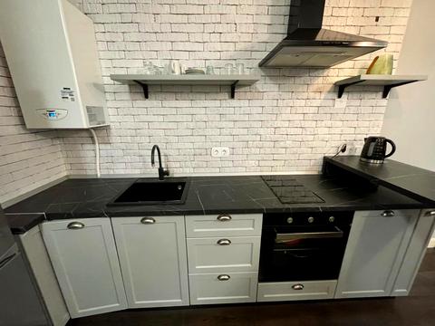 квартира по адресу Вице-адмирала Азарова ул. (Вице-адмирала Азарова), 8а