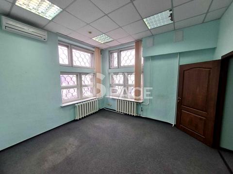 комерційна за адресою Антоновича вул. (Горького), 103-А