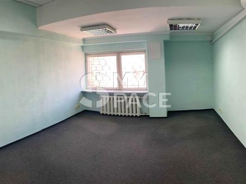 комерційна за адресою Антоновича вул. (Горького), 103-А