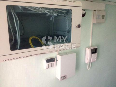 комерційна за адресою Антоновича вул. (Горького), 103-А