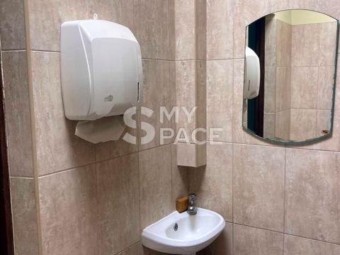 комерційна за адресою Антоновича вул. (Горького), 103-А