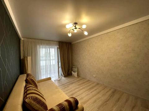 квартира за адресою Зодчих вул., 36