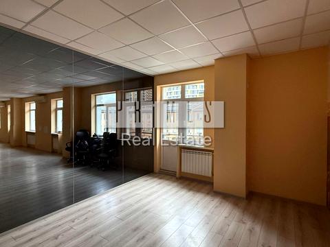 коммерческая по адресу глибочицька, 40