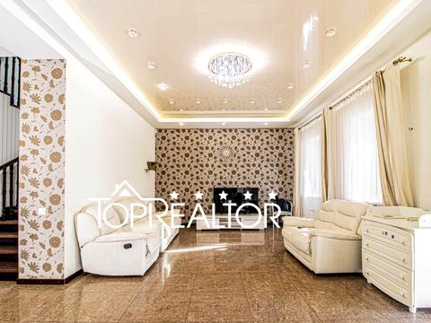 будинок за адресою Лісна