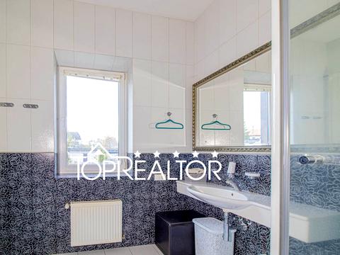 будинок за адресою Лісна