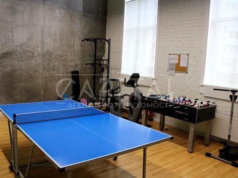 комерційна за адресою Київ, Олександра Мишуги вул., 10