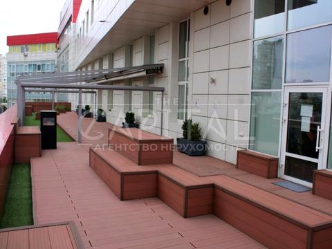 комерційна за адресою Київ, Олександра Мишуги вул., 10