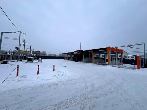 комерційна за адресою Білогородська вул., 12