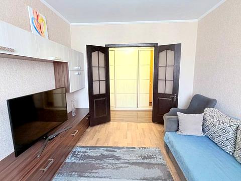 квартира за адресою Володимира Івасюка вул. (Головка), 17