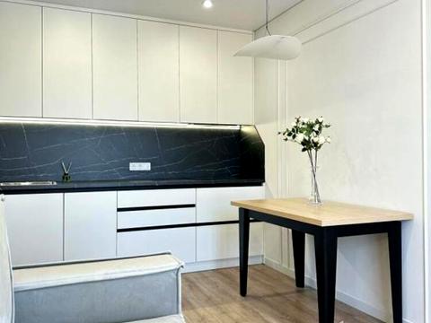 квартира за адресою Академіка Заболотного вул., (Будинок 3)