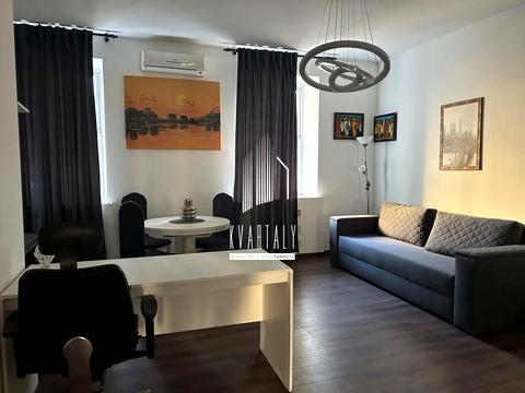 квартира за адресою Хрещатик вул. (Kreschatic), 13