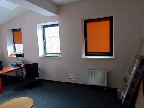 коммерческая по адресу Староказацкая ул. (Комсомольская), 4