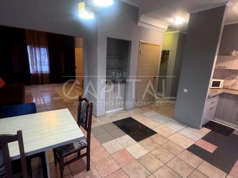 будинок за адресою Хутірська, 8