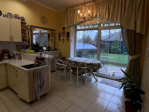 будинок за адресою Лісова вул.