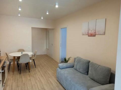 квартира по адресу Космичная ул., 3