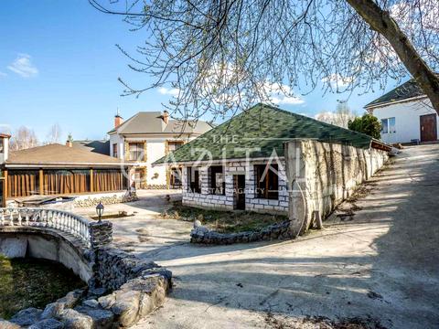 дом по адресу підгірна, 36