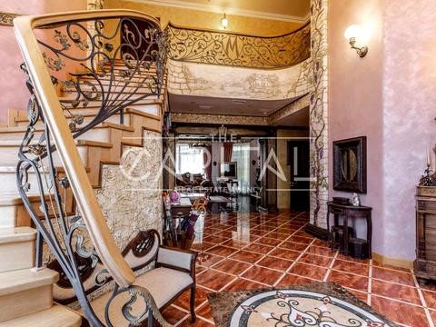 дом по адресу підгірна, 36