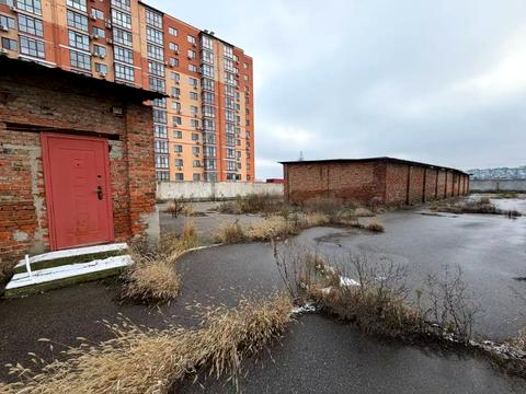 комерційна за адресою Дніпро, Запорізьке шосе, 25