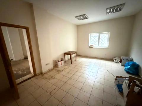 комерційна за адресою Дніпро, Запорізьке шосе, 25