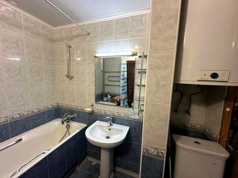 квартира за адресою Політехнічна вул. (Воїнів-Інтернаціоналістів), 9а