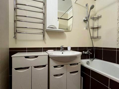 квартира за адресою Анатолія Бортняка вул., 8