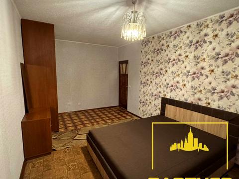 квартира за адресою Велика Набережна вул. (50-річчя СРСР), 5