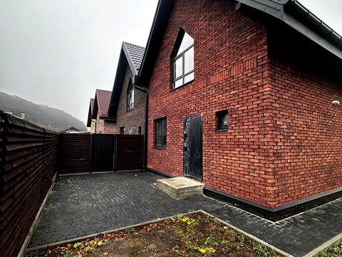 дом по адресу Під Осовою