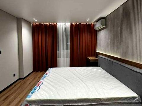 квартира за адресою Михайла Максимовича вул. (Онуфрія Трутенка), 32-Б