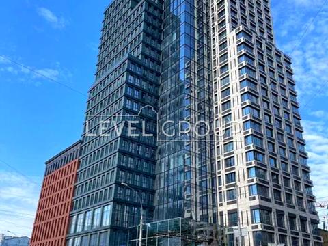 комерційна за адресою Антоновича вул. (Горького), 44