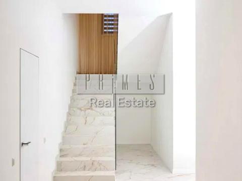 дом по адресу  ул.