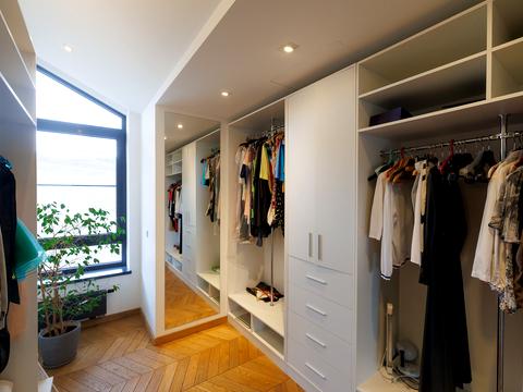 будинок за адресою Ватутіна пров.