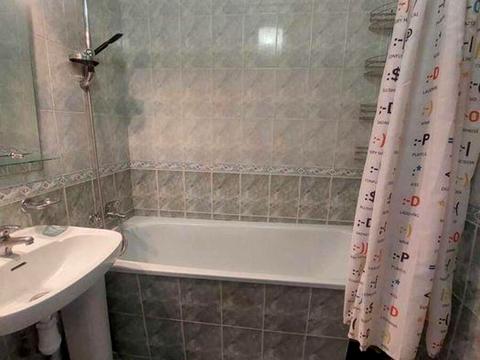 квартира за адресою Академіка Глушкова просп., 35