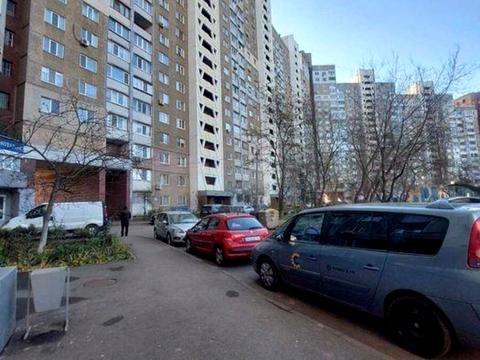 квартира за адресою Академіка Глушкова просп., 35