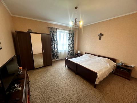 будинок за адресою Любомира Гузара вул., 28