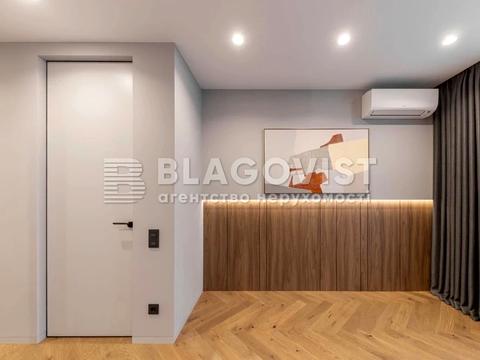 квартира за адресою Джона Маккейна вул. (Івана Кудрі), 1-Б