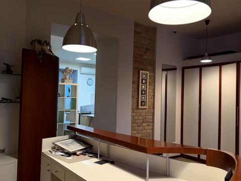 комерційна за адресою Саксаганського вул., 58