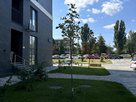 коммерческая по адресу Святослава Храброго ул., (Будинок 6)