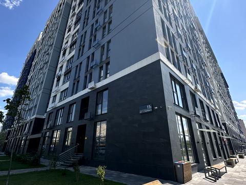 коммерческая по адресу Святослава Храброго ул., (Будинок 6)