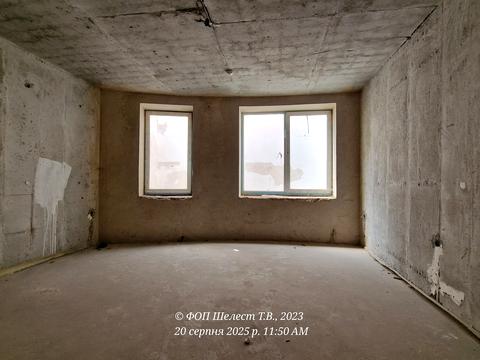 комерційна за адресою Фастівська вул., 2Б