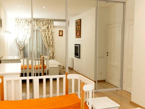 квартира за адресою Академіка Лебедєва вул., 1